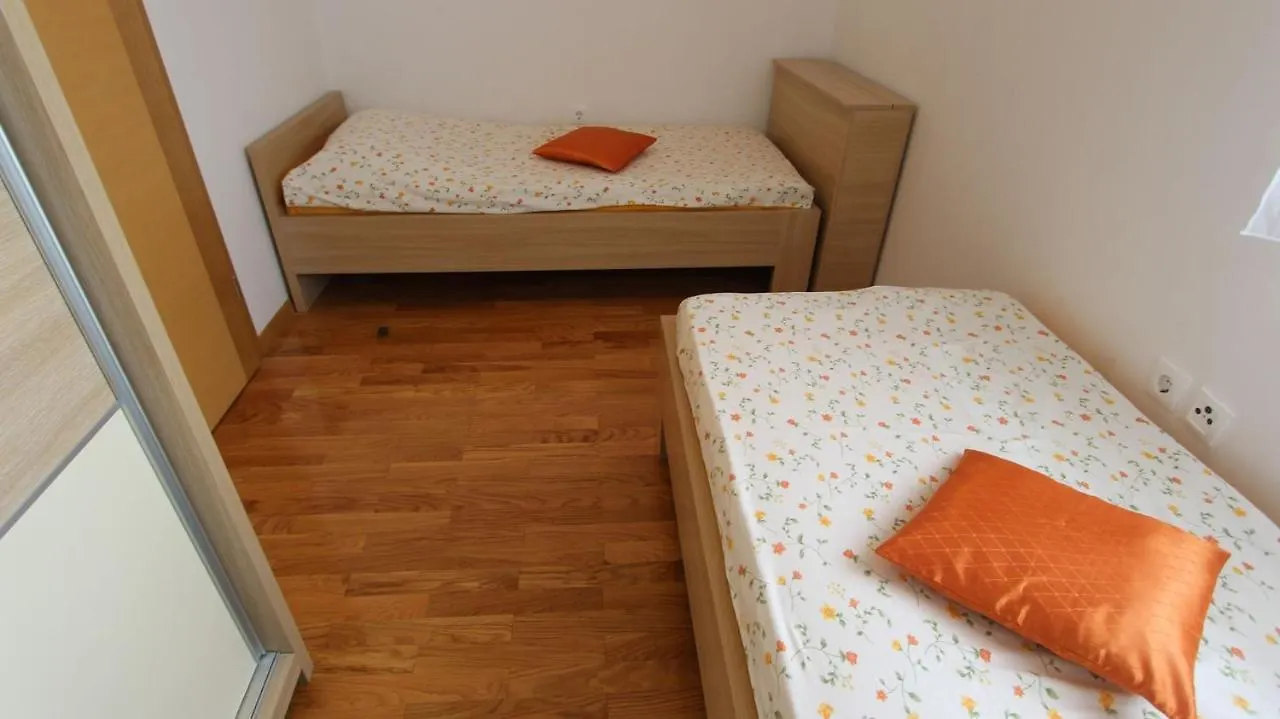 Apartments Vabec Malinska Guest house